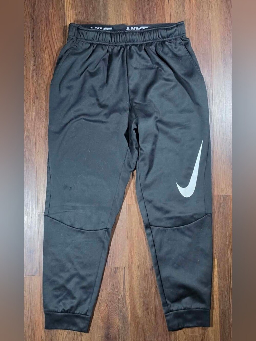 Nike Dri-FIT Black Training Jogger Pants Men’s Size M Big Swoosh Athletic